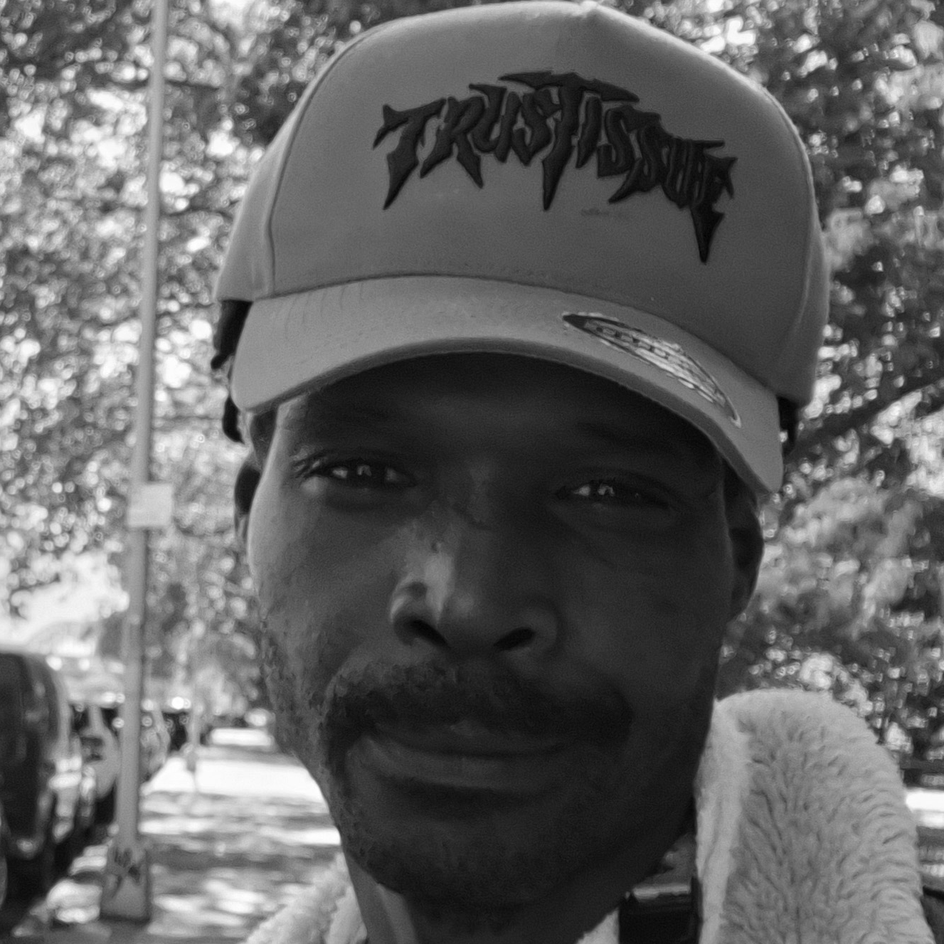 Pharon &ldquo;Kong&rdquo; Griffin Kinard, portrait on a New York street.
